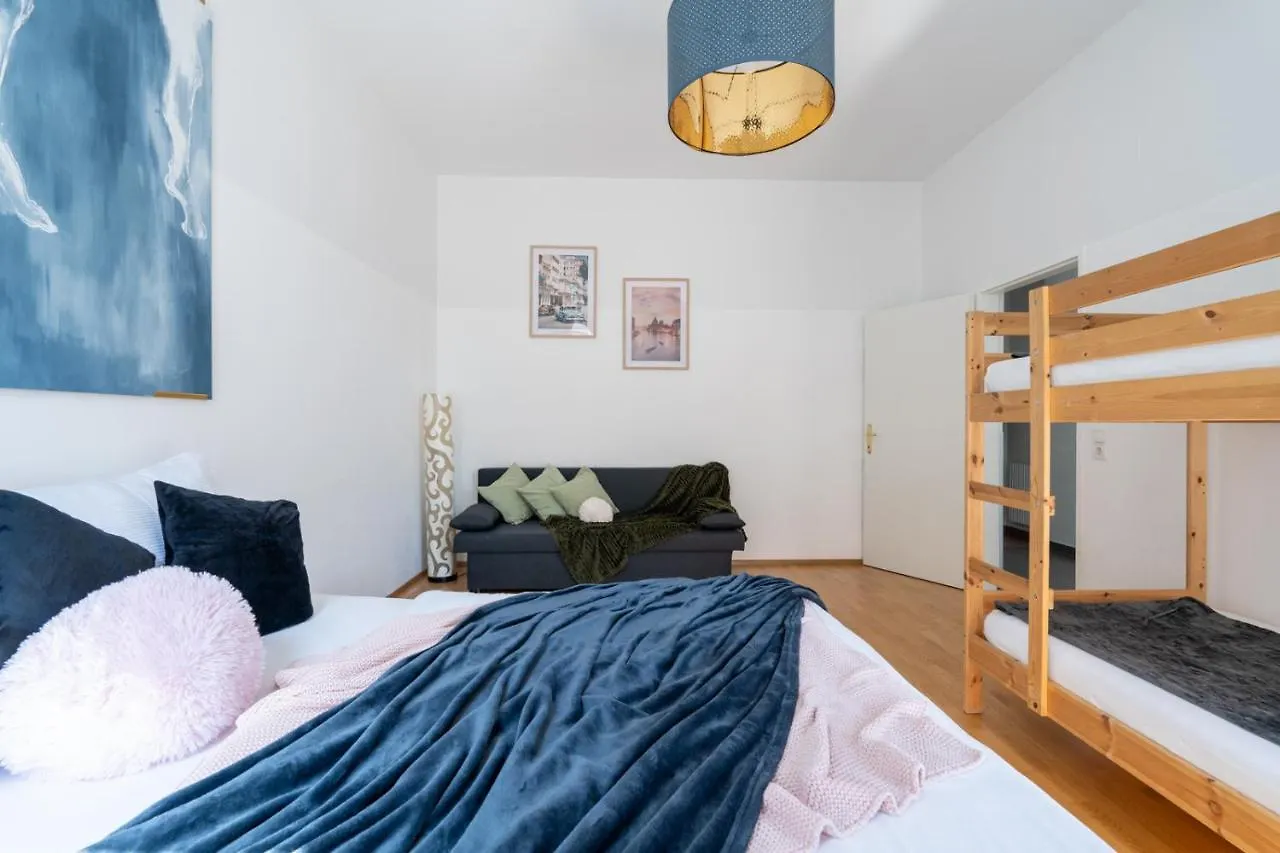 Yeshello Apartment Central Station Vienna
