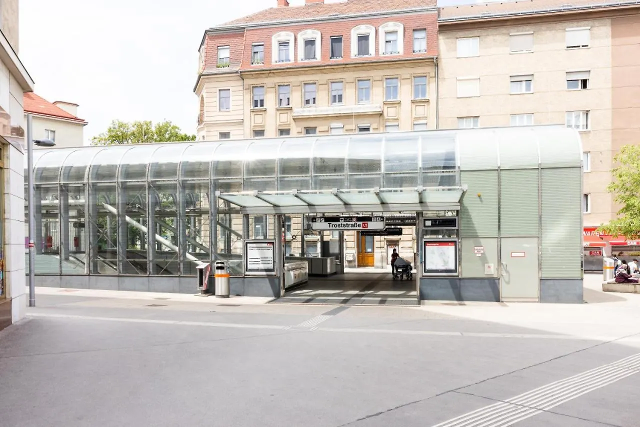 Yeshello Apartment Central Station Vienna