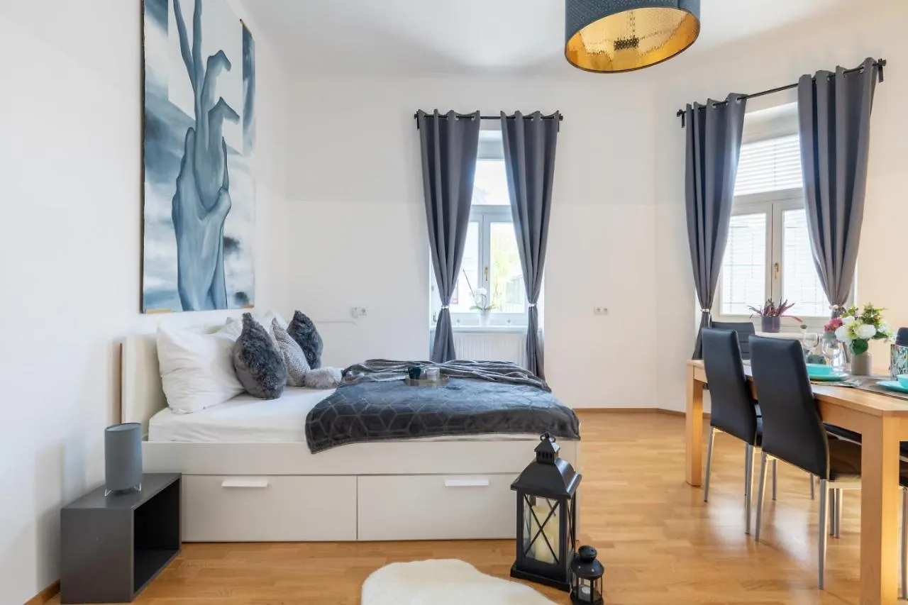 Yeshello Apartment Central Station Vienna