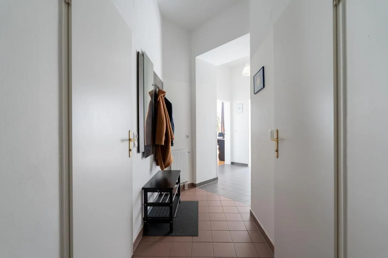 Yeshello Apartment Central Station Vienna