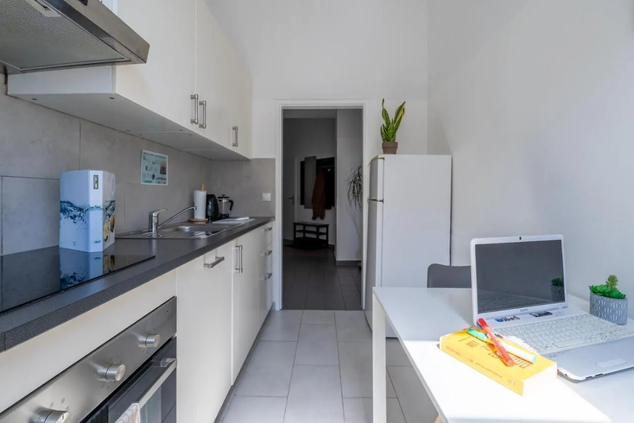 Yeshello Apartment Central Station Vienna 0*,