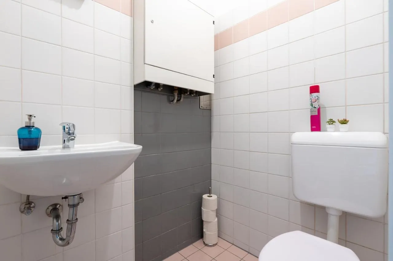 Yeshello Apartment Central Station Vienna